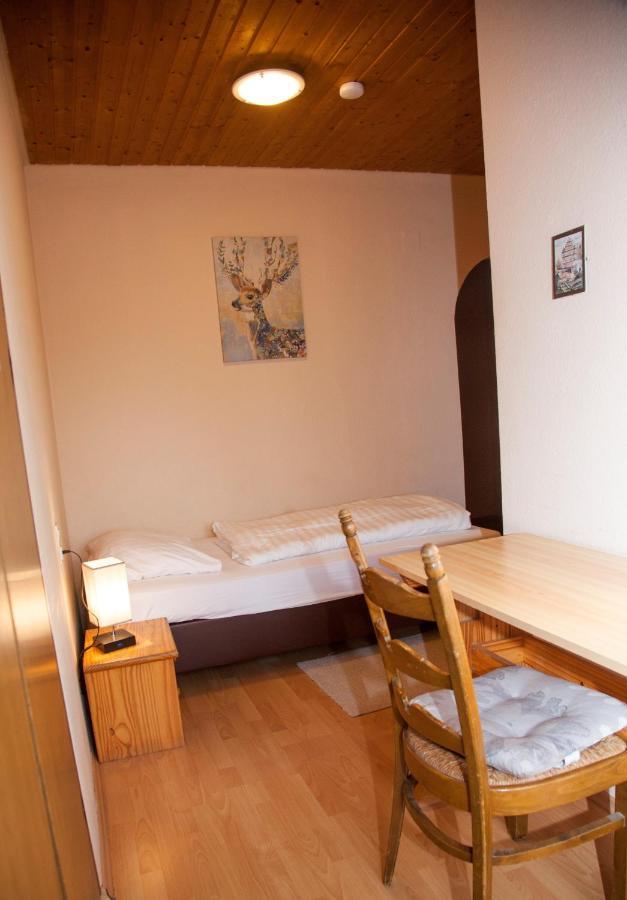 Gaestehaus Haeuser Linden (Hessen) Exterior foto